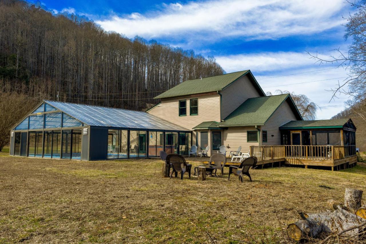 Willa Meadow Creek Manor Whittier Zewnętrze zdjęcie